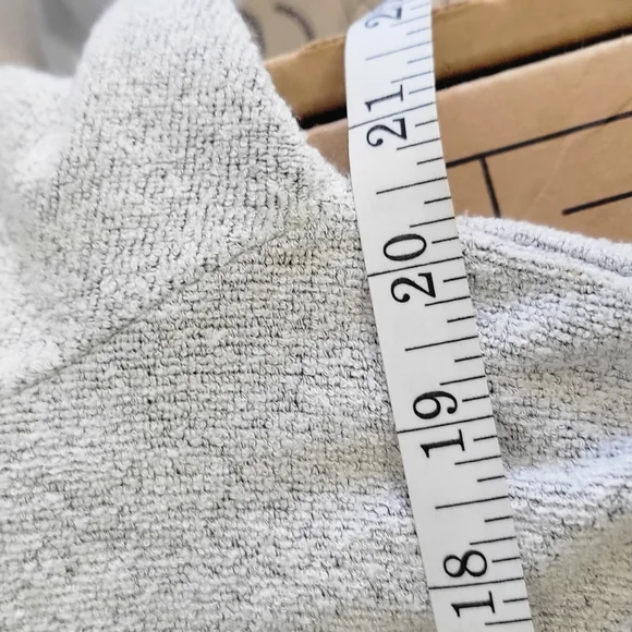 Royce Brand Relax Sweater Size Large - Picture 5 of 6